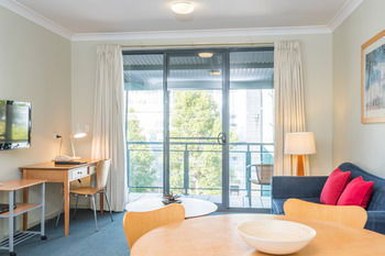 The Brighton Apartments - SA Accommodation 17