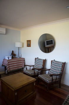 The Wattle Lodge - SA Accommodation 17