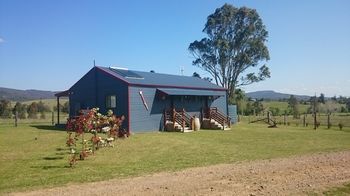The Wattle Lodge - SA Accommodation 27
