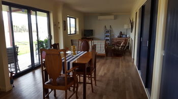 The Wattle Lodge - SA Accommodation 40
