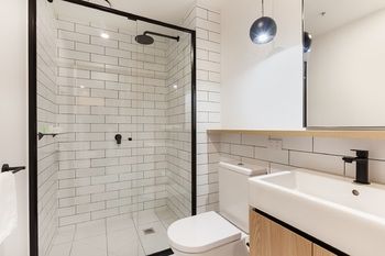 Bayside Towers Serviced Apartments - SA Accommodation 9