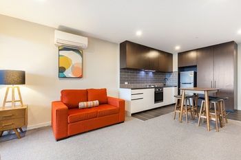 Bayside Towers Serviced Apartments - SA Accommodation 15