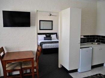 Heritage River Motor Inn - SA Accommodation 8