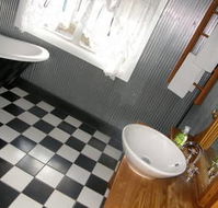 37 Queen Gloucester - SA Accommodation