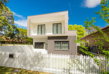 Campsie NSW SA Accommodation