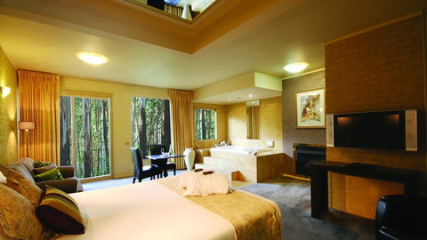 Best Western Plus Madison Spa Resort - SA Accommodation 3