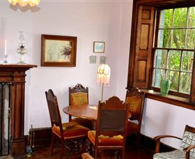 Amelia Cottage - SA Accommodation 3