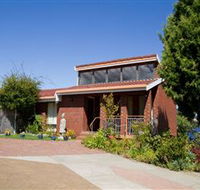 Waterside Accommodation - Derwent Retreat - SA Accommodation