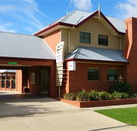 Murray Waters Motor Inn  Apartments - SA Accommodation