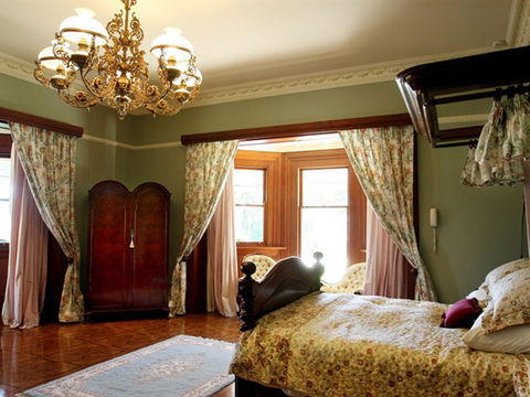Beaumont House And Lodge - SA Accommodation 0