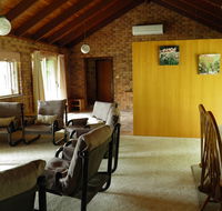 Coucals of Mount Crosby - SA Accommodation