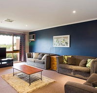 Raydon Court - SA Accommodation