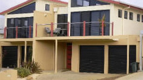 An Ocean Vista Two - SA Accommodation 2
