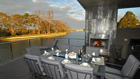 Gippsland Lakehouse - SA Accommodation 0