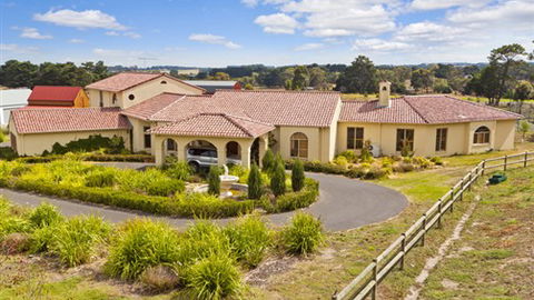 Tuscan Getaway - SA Accommodation 0