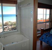 Ceduna Shelly Beach Caravan Park and Beachfront Villas - SA Accommodation