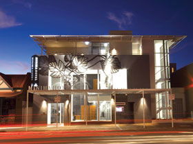 Majestic Minima Hotel - SA Accommodation 1