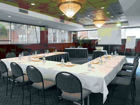 Metro Aspire Hotel Sydney - SA Accommodation 1