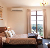 Azidene House  Spa Apartments - SA Accommodation