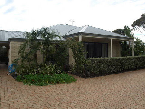 Baudins Of Busselton B&B - SA Accommodation 0