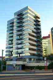 Beachfront Towers Holiday Apartments - SA Accommodation 0