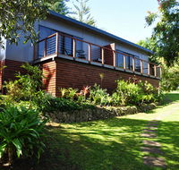 Broad Leaf Villas - SA Accommodation