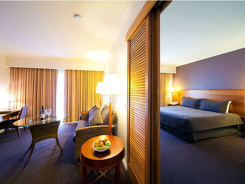 Century Inn - SA Accommodation 4