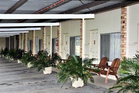 Chinchilla Motel - SA Accommodation 7