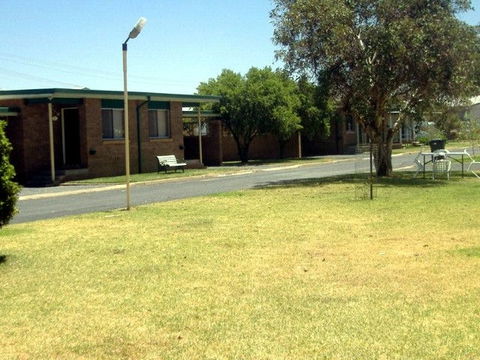 Country Club Caravan Park - SA Accommodation 1