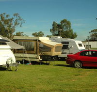 Crocodile Caravan   Camping Park - SA Accommodation