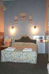 Down Town Motel - SA Accommodation 0