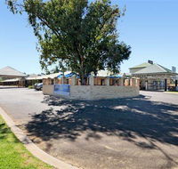 Drakesbrook Hotel - SA Accommodation