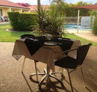 Emerald Explorers Inn - SA Accommodation