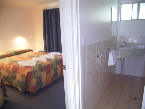 Golden Chain Margaret River Country Cottages - SA Accommodation 1