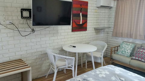 Holland Park Motel - SA Accommodation 2