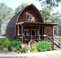Jarrah Glen Cabins - SA Accommodation