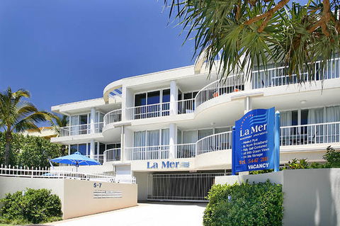 La Mer Sunshine Beachfront Apartments - SA Accommodation 1