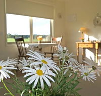 Little Lake Cottage BB - SA Accommodation