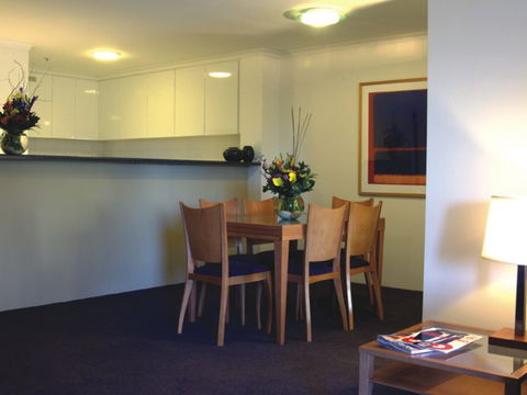 Medina Serviced Apartments Canberra, James Court - SA Accommodation 2