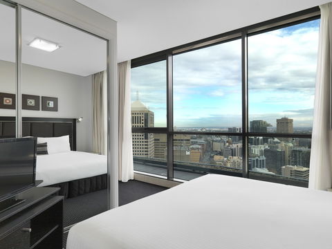 Meriton Serviced Apartments - Campbell Street - SA Accommodation 0