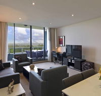 Meriton Serviced Apartments Danks Street Waterloo - SA Accommodation