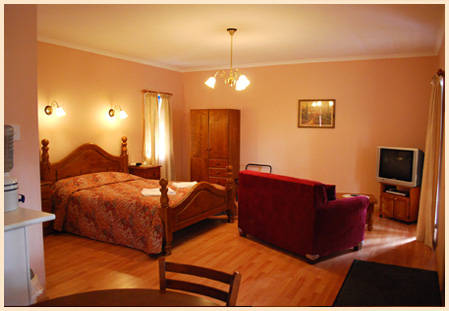 Osteria Sanso Restaurant & Accommodation - SA Accommodation 0
