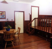 Pemberton Old Picture Theatre Holiday Apts - SA Accommodation
