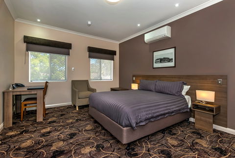 Quality Hotel Bayswater - SA Accommodation 4