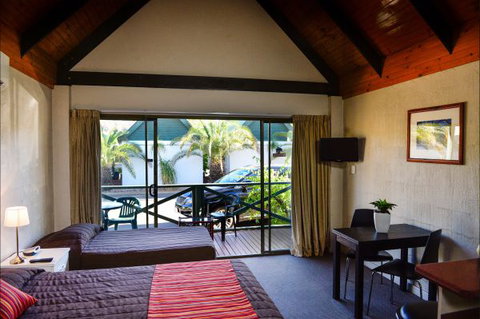 Desert Palms Alice Springs - SA Accommodation 9