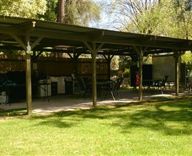 Moyhu Caravan Park - SA Accommodation 2