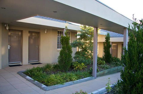 Shangri-La Gardens - SA Accommodation 3