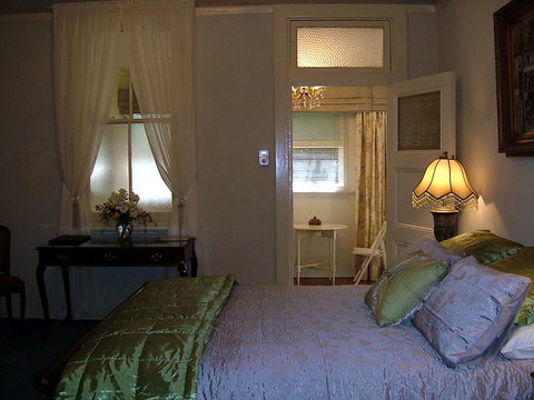 The Doulton Luxury B&B - SA Accommodation 1