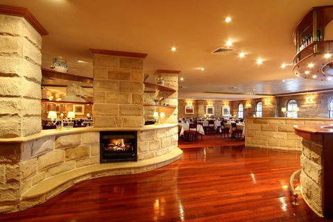 Hermitage Campbelltown - SA Accommodation 6