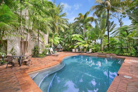 Tropic Towers Apartments - SA Accommodation 5